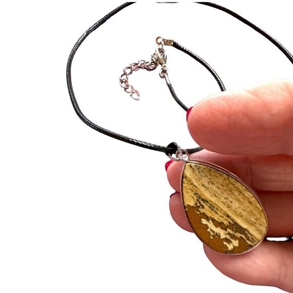 Picture Jasper Teardrop Necklace Silver Bezel Setting - Picture 4 of 8